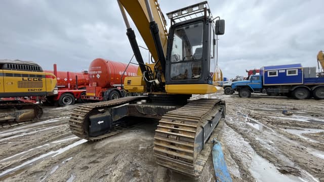 Liugong CLG933 Экскаватор - 1