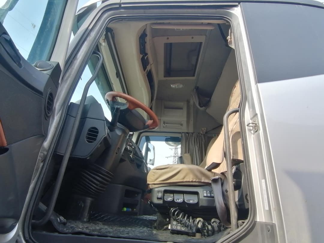 Foton AUMAN 4x2 Седельный тягач - 6