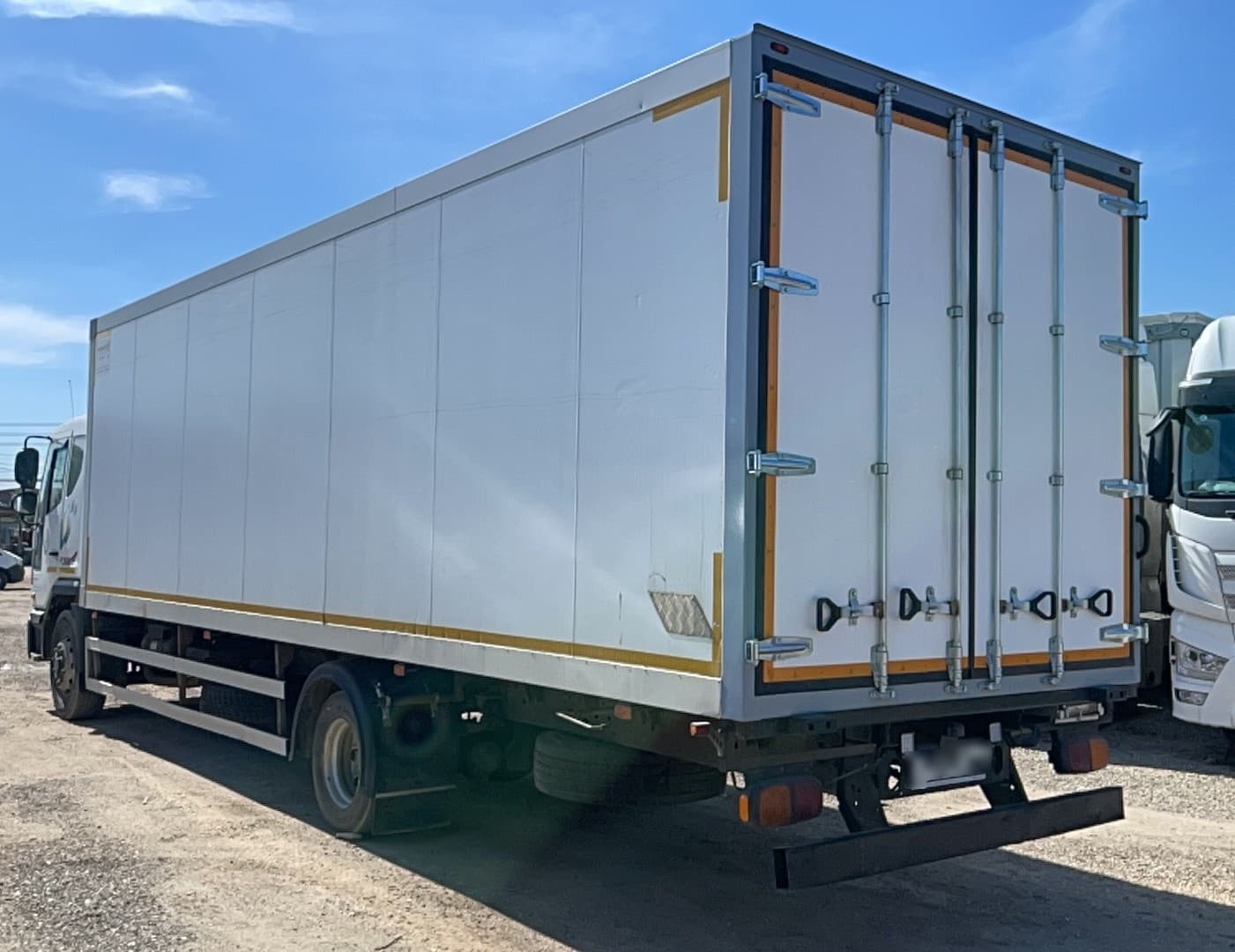Рустрак 5389* на шасси Daewoo NOVUS 4x2 Изотермический/рефрижератор - 4