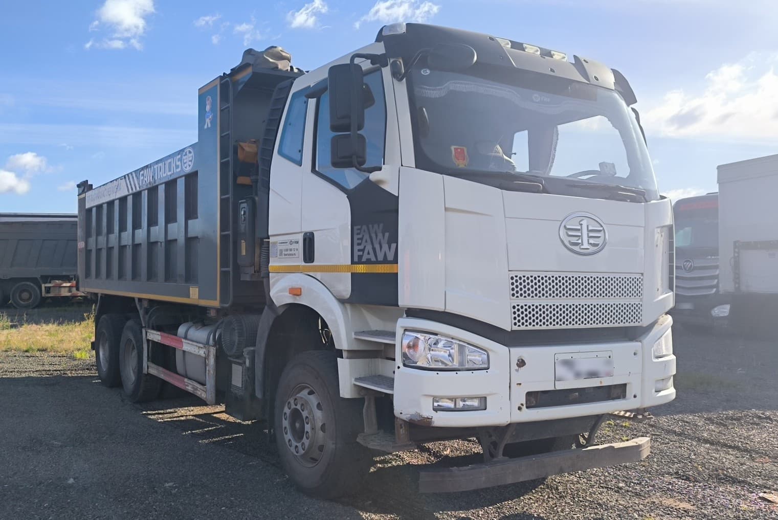 FAW J6* 6x4 Самосвал - 2