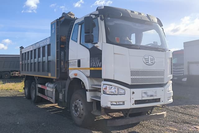 FAW J6* 6x4 Самосвал - 2