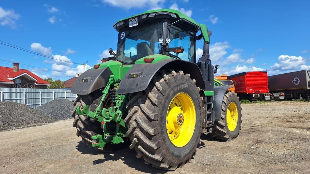 John Deere 8R Трактор - 3