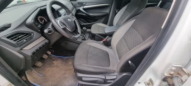 Lada Vesta седан - 6