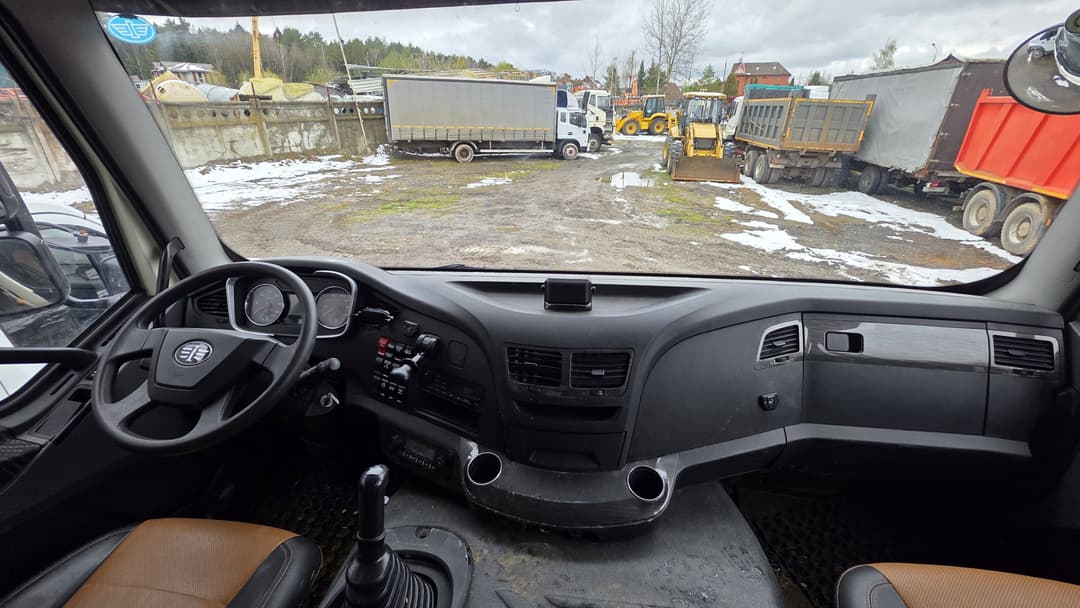 FAW J6* 6x4 Самосвал - 4