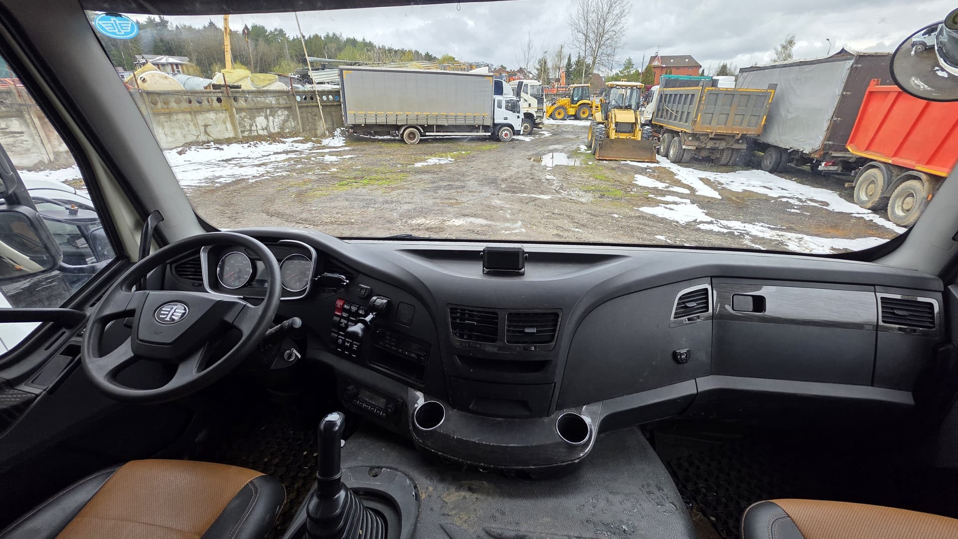 FAW J6* 6x4 Самосвал - 4