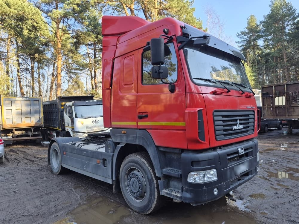 МАЗ 5440 4X2 Седельный тягач - 2