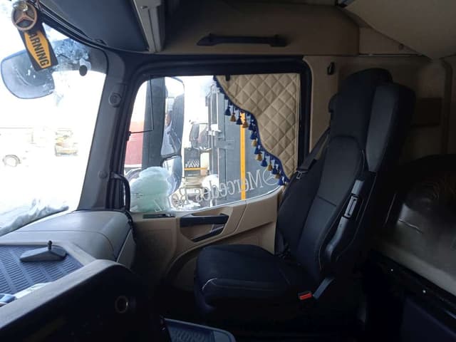 Mercedes-Benz Actros 4x2 Седельный тягач - 7