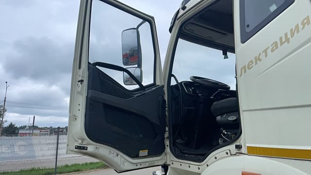 FAW J6 8x4 Самосвал - 8