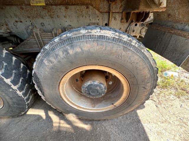 Shacman (Shaanxi) SX* 6x6 Самосвал - 8