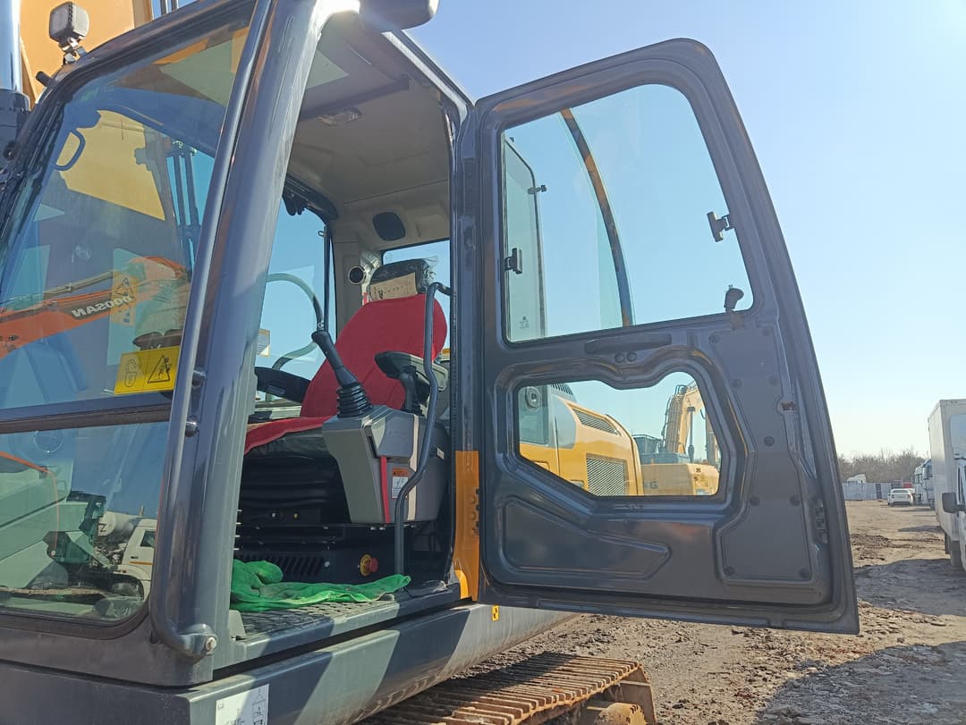 Xcmg XE180* Экскаватор - 7
