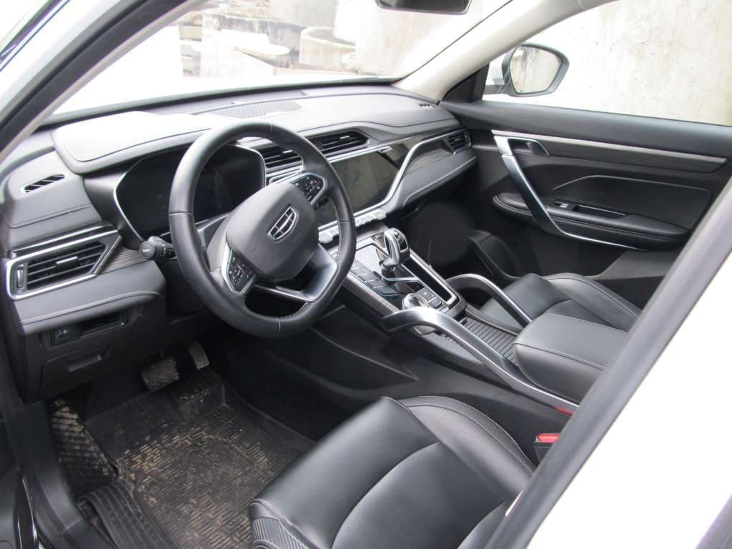 Geely Atlas Pro - 5