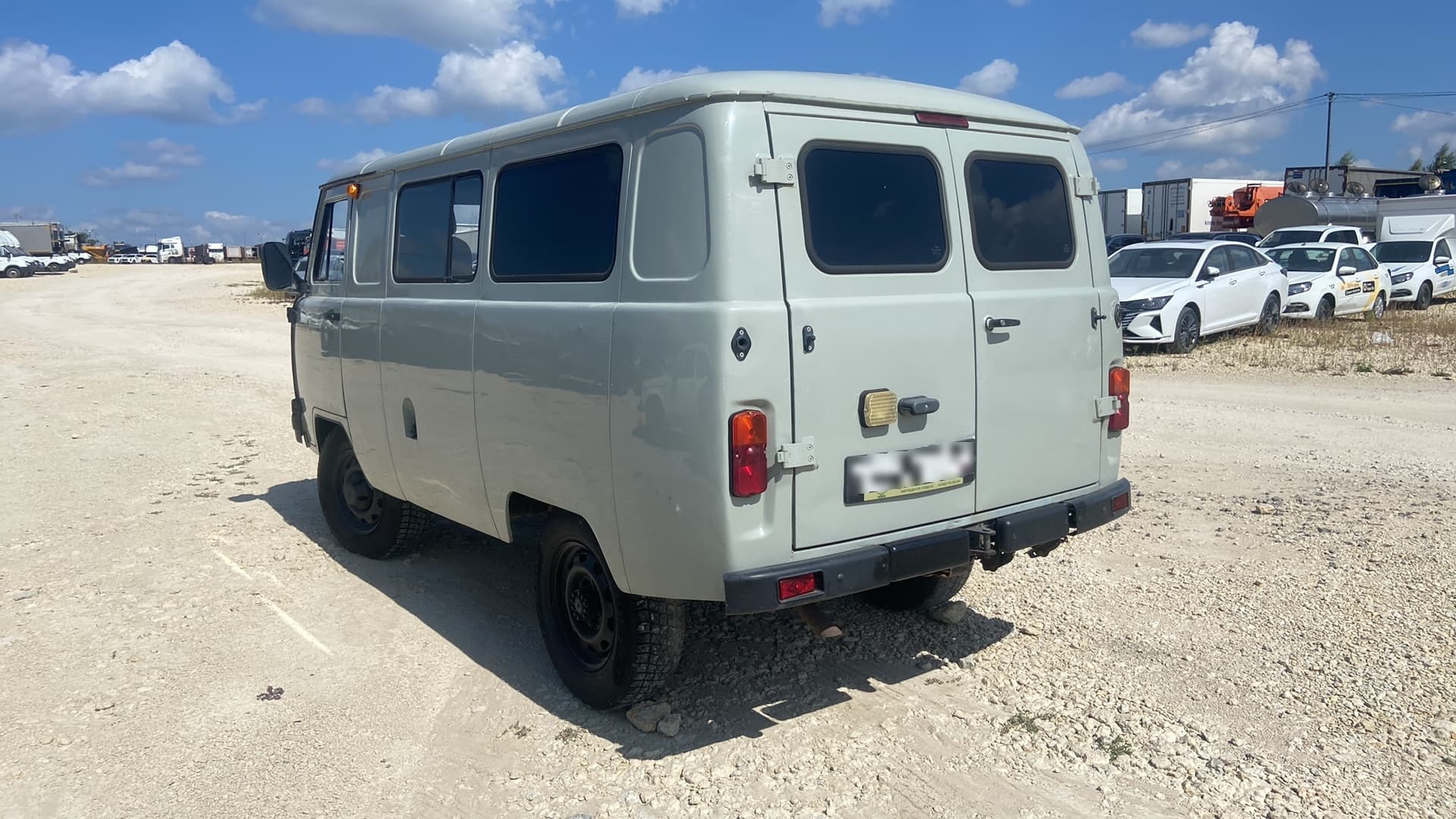 UAZ 3909 Комби - 4