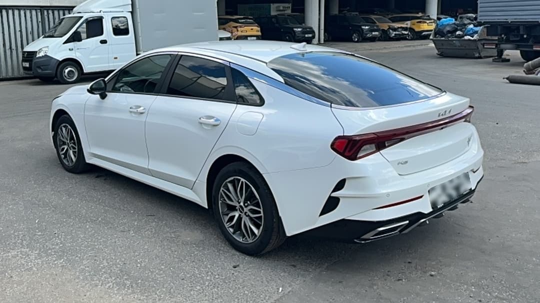 KIA K5 - 4