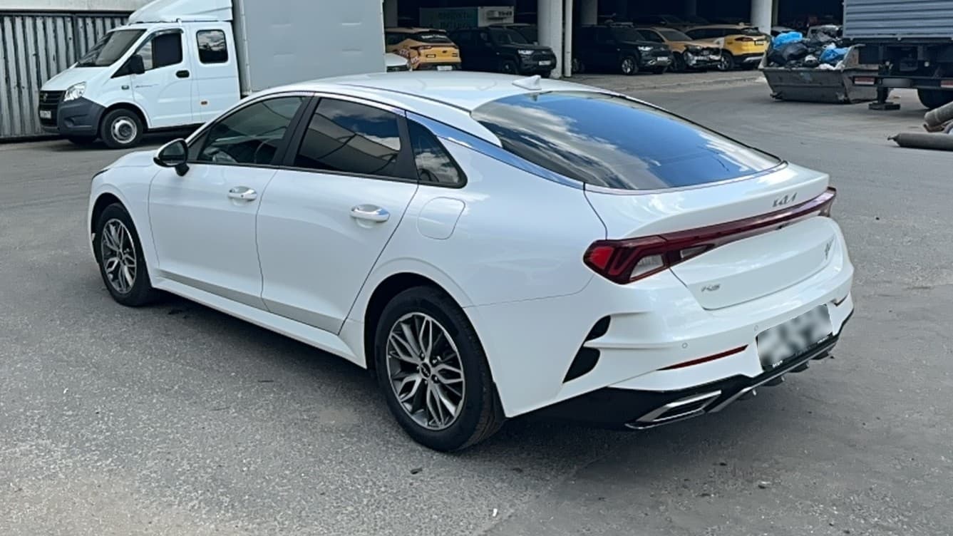 KIA K5 - 4
