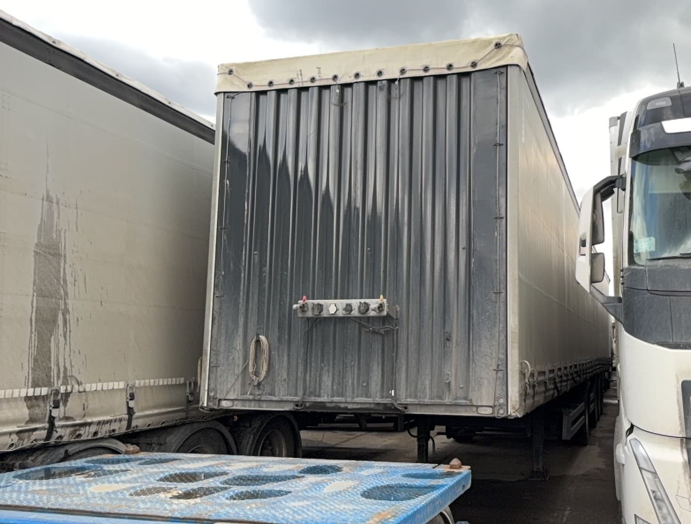 Тонар 97882 Полуприцеп шторный - 1