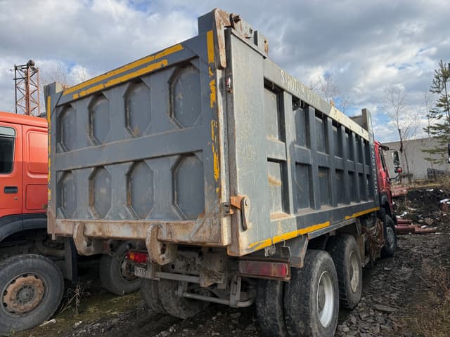 Howo ZZ* 6x4 Самосвал - 3