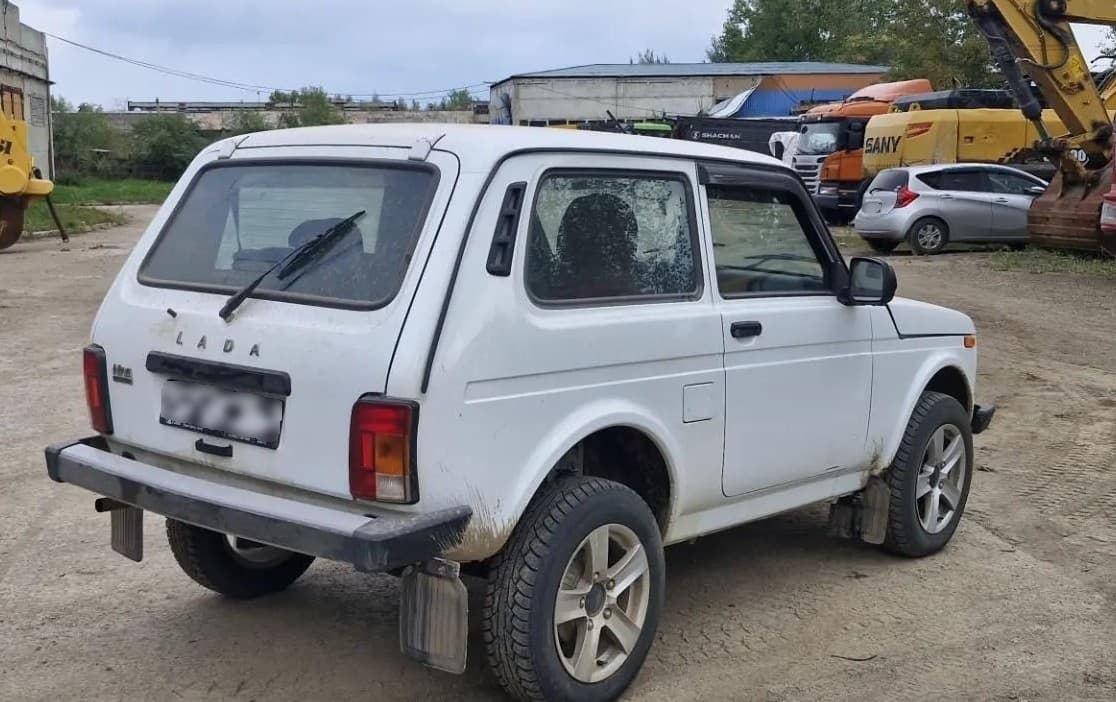 Lada Niva Legend 3 дв - 4