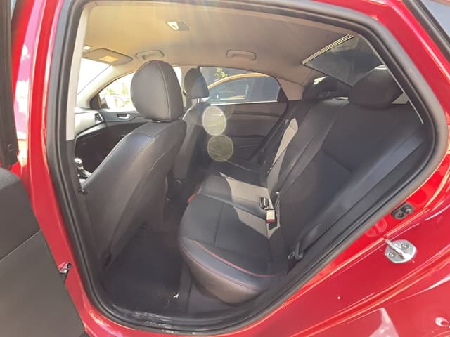 Hyundai Solaris - 9