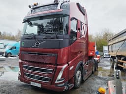 Volvo FH 6x4 Седельный тягач - 1