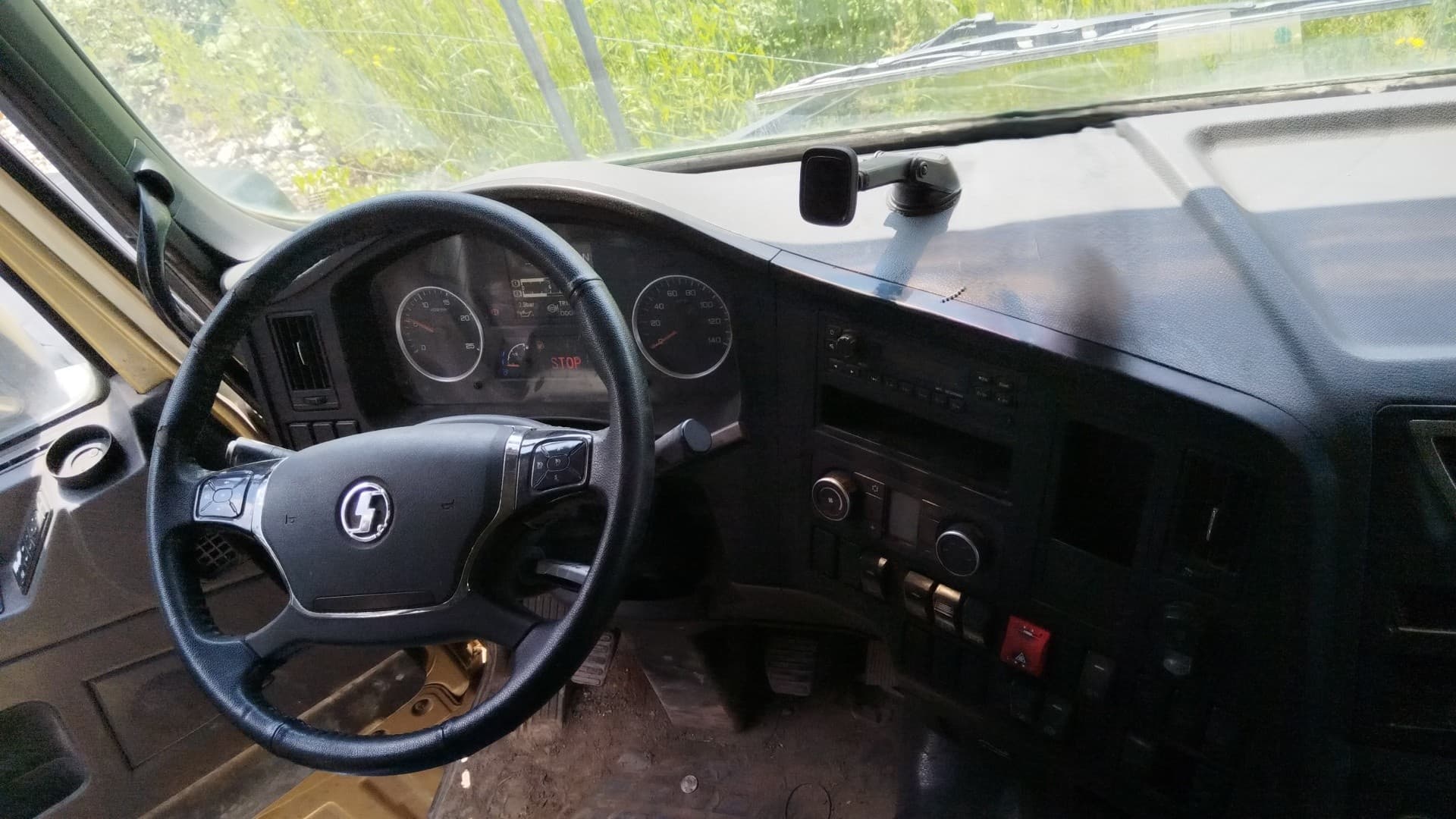 Shacman (Shaanxi) SX* 8x4 Самосвал - 5