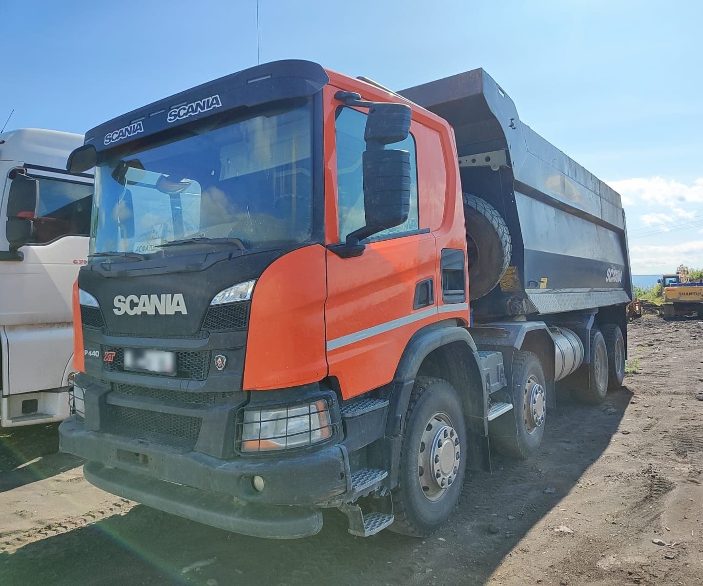 Scania P 8x4 Самосвал - 1