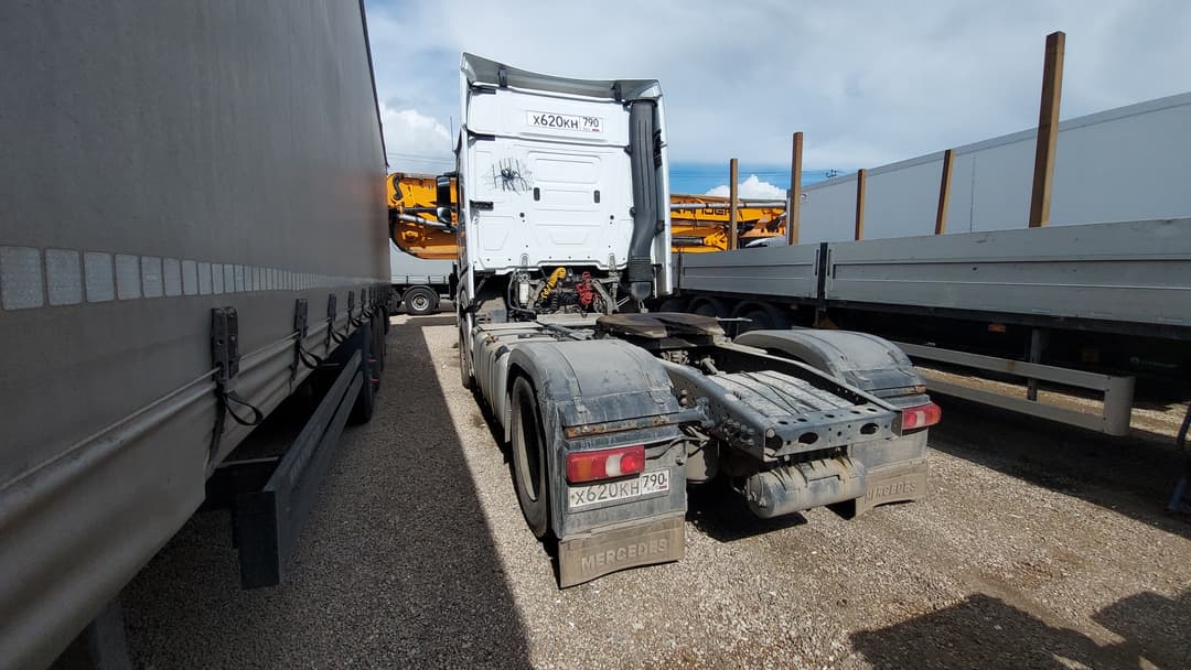 Mercedes-Benz Actros 4x2 Седельный тягач - 4