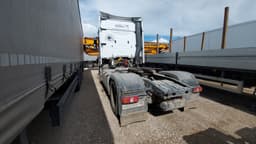 Mercedes-Benz Actros 4x2 Седельный тягач - 4