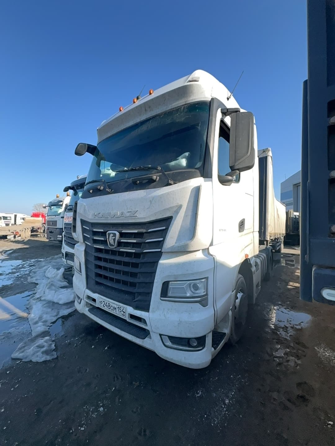Камаз М1946 4x2 Седельный тягач - 1