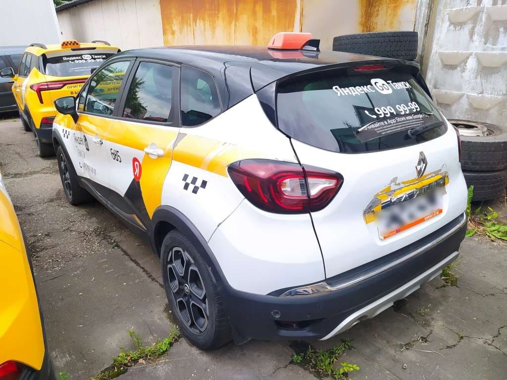 Renault Kaptur - 4