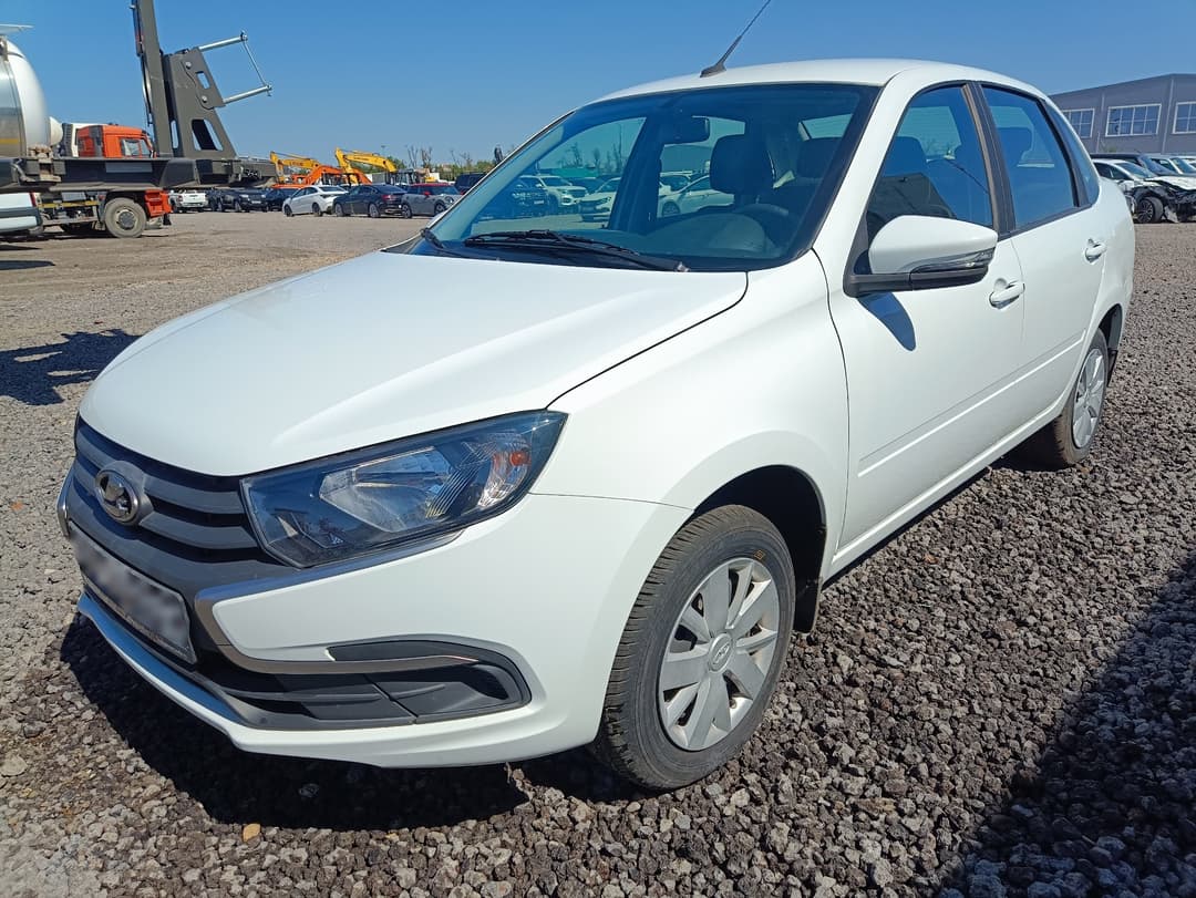 Lada Granta седан - 1