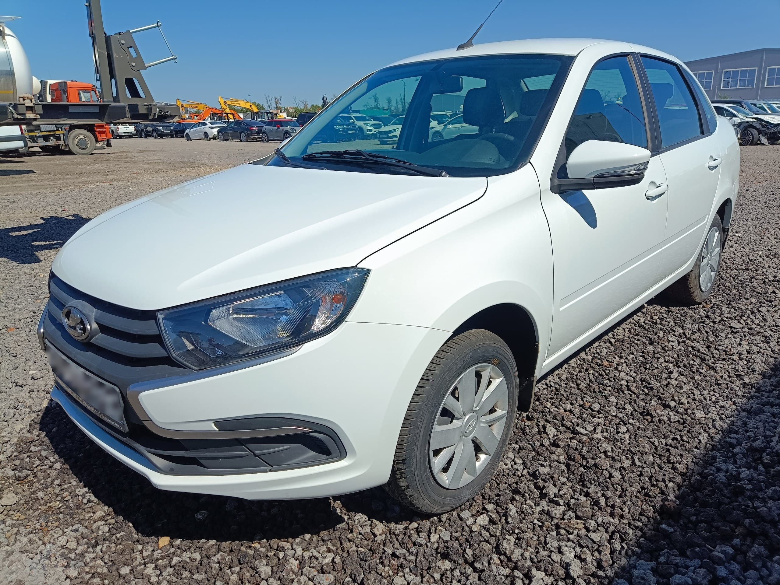 Lada Granta седан - 1