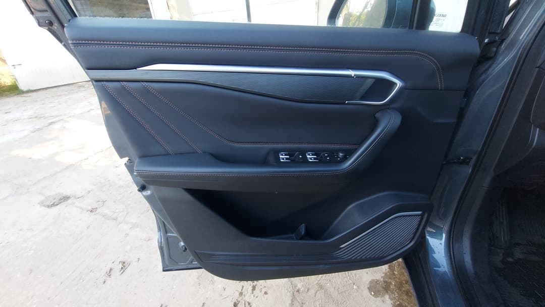 Geely Okavango - 8