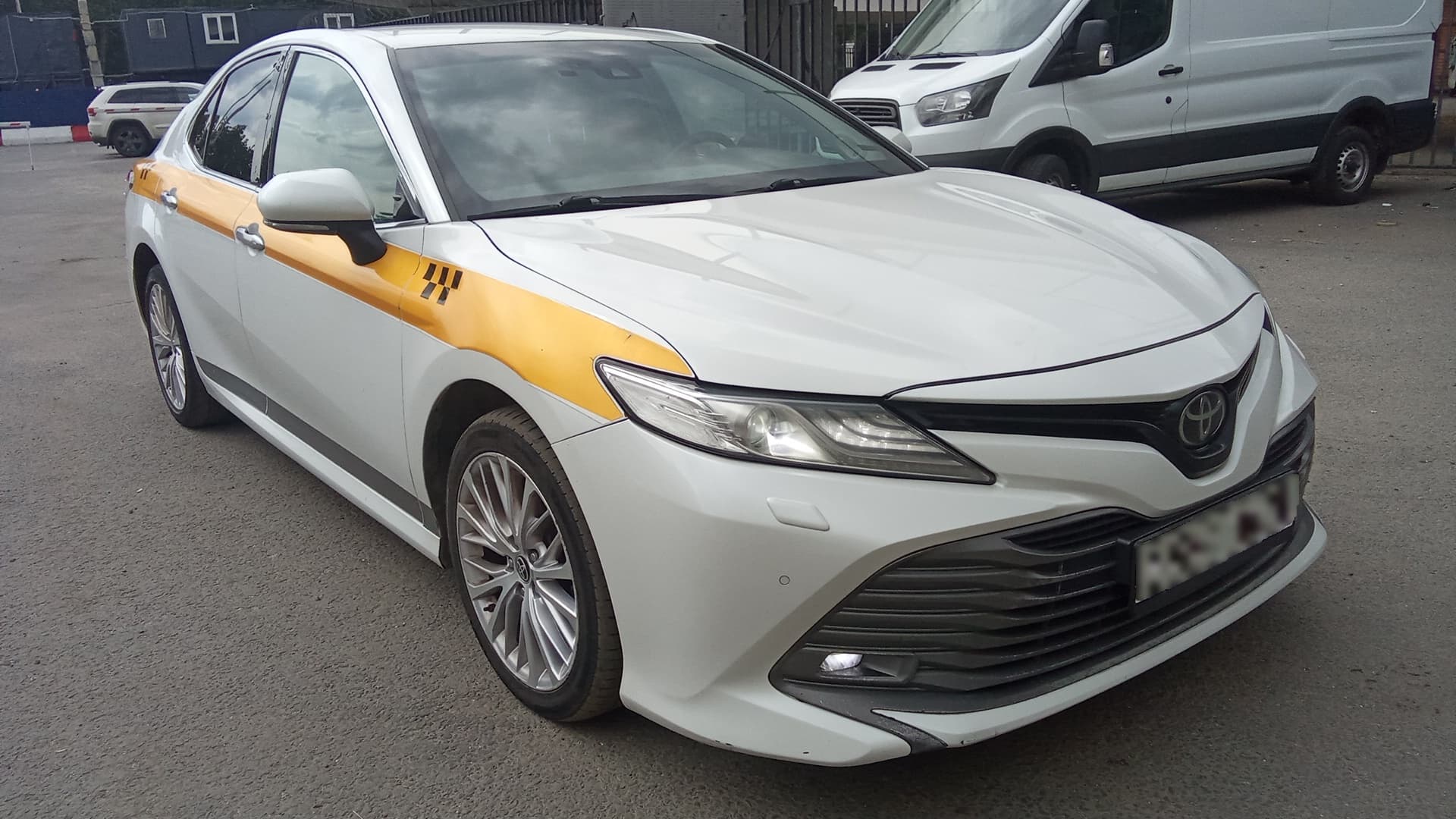 Toyota CAMRY - 2