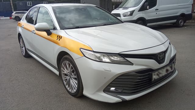 Toyota CAMRY - 2