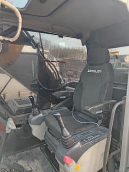 Zoomlion ZE215 Экскаватор - 5