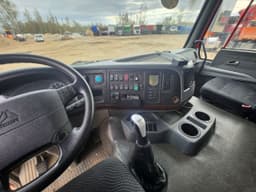 Howo ZZ* 6x4 Самосвал - 5