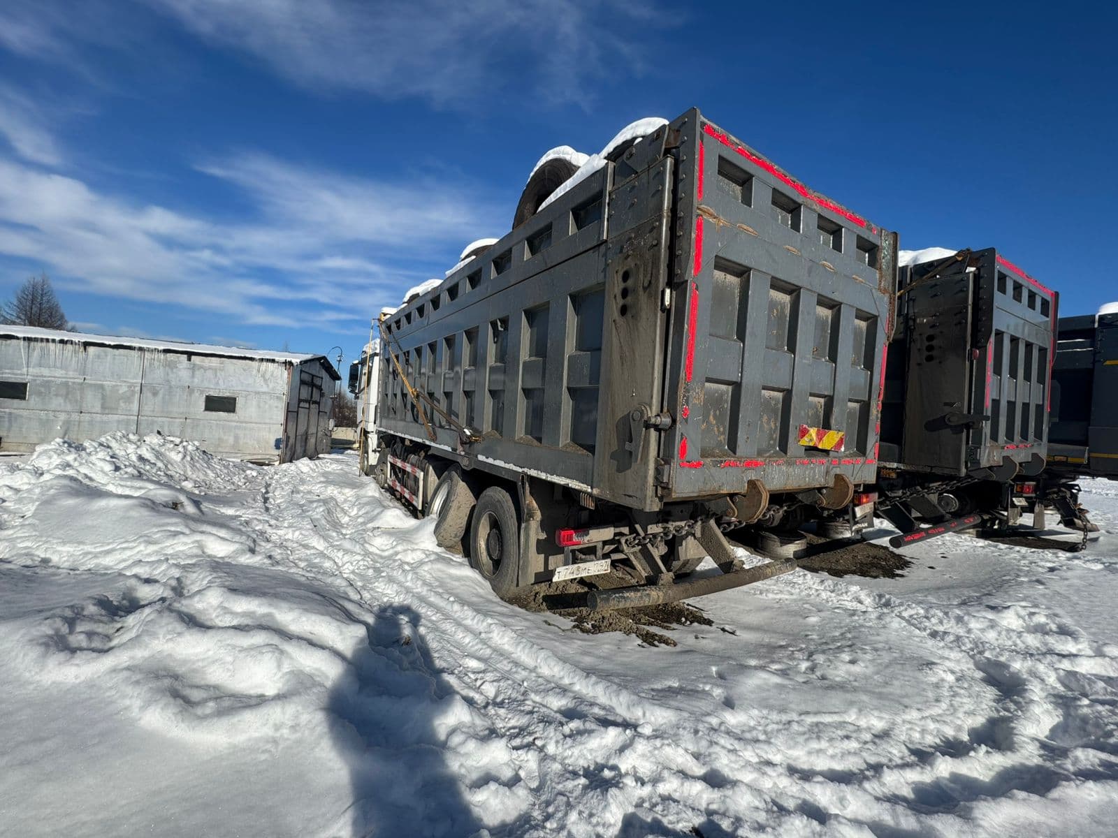 Shacman (Shaanxi) SX* 8x4 Самосвал - 4