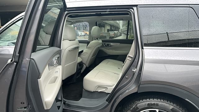 GAC GS8 - 9
