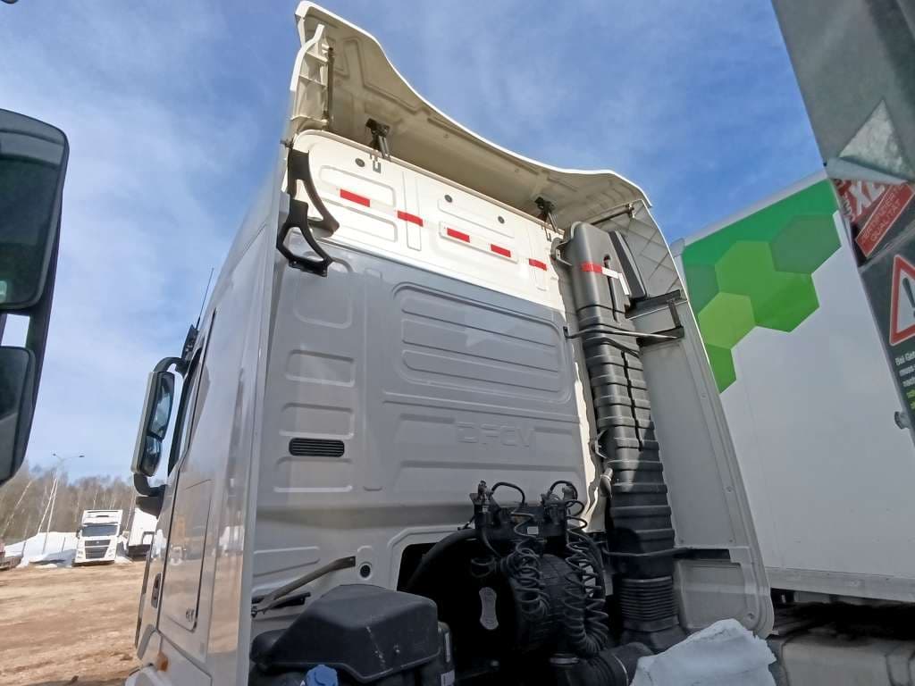 Dongfeng GX 4x2 Седельный тягач - 3