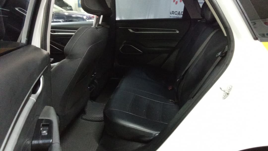 Geely EMGRAND - 9