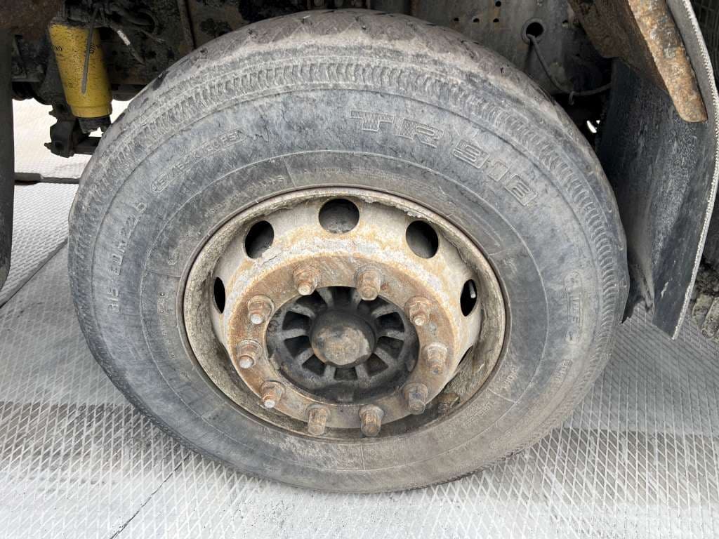Shacman (Shaanxi) SX* 8x4 Самосвал - 8