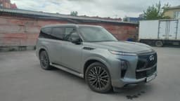 Infiniti QX80 - 2