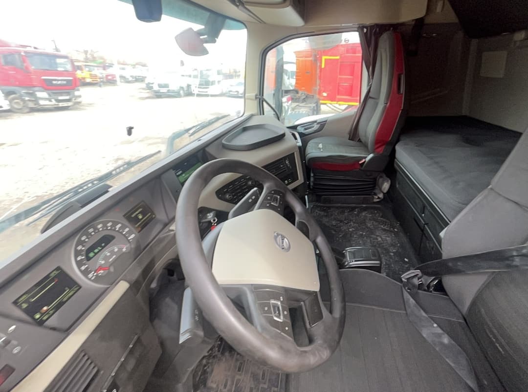 Volvo FH 4x2 Седельный тягач - 6