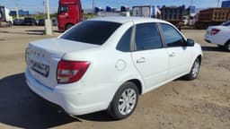 Lada Granta седан - 3