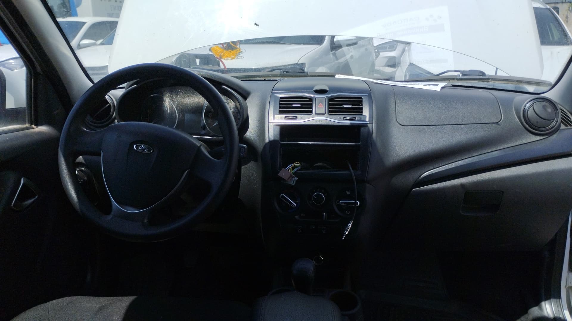 Lada Granta седан - 5