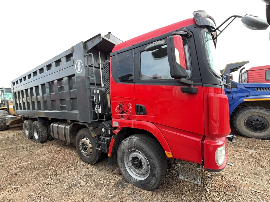Shacman (Shaanxi) SX* 8x4 Самосвал - 2