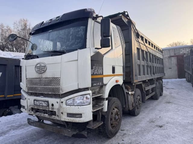 FAW J6 8x4 Самосвал - 1