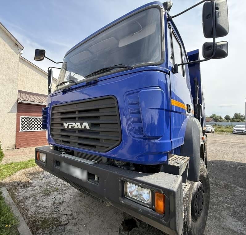 Ural 6370 6x6 Самосвал - 1