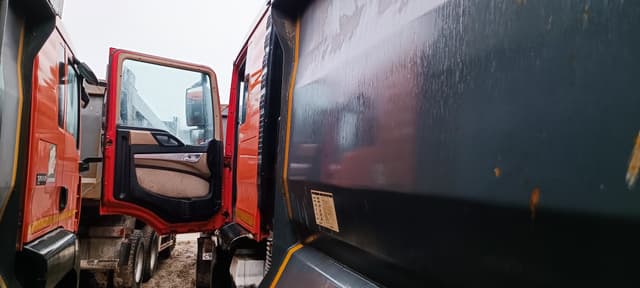 Howo T5G 6x4 Самосвал - 3