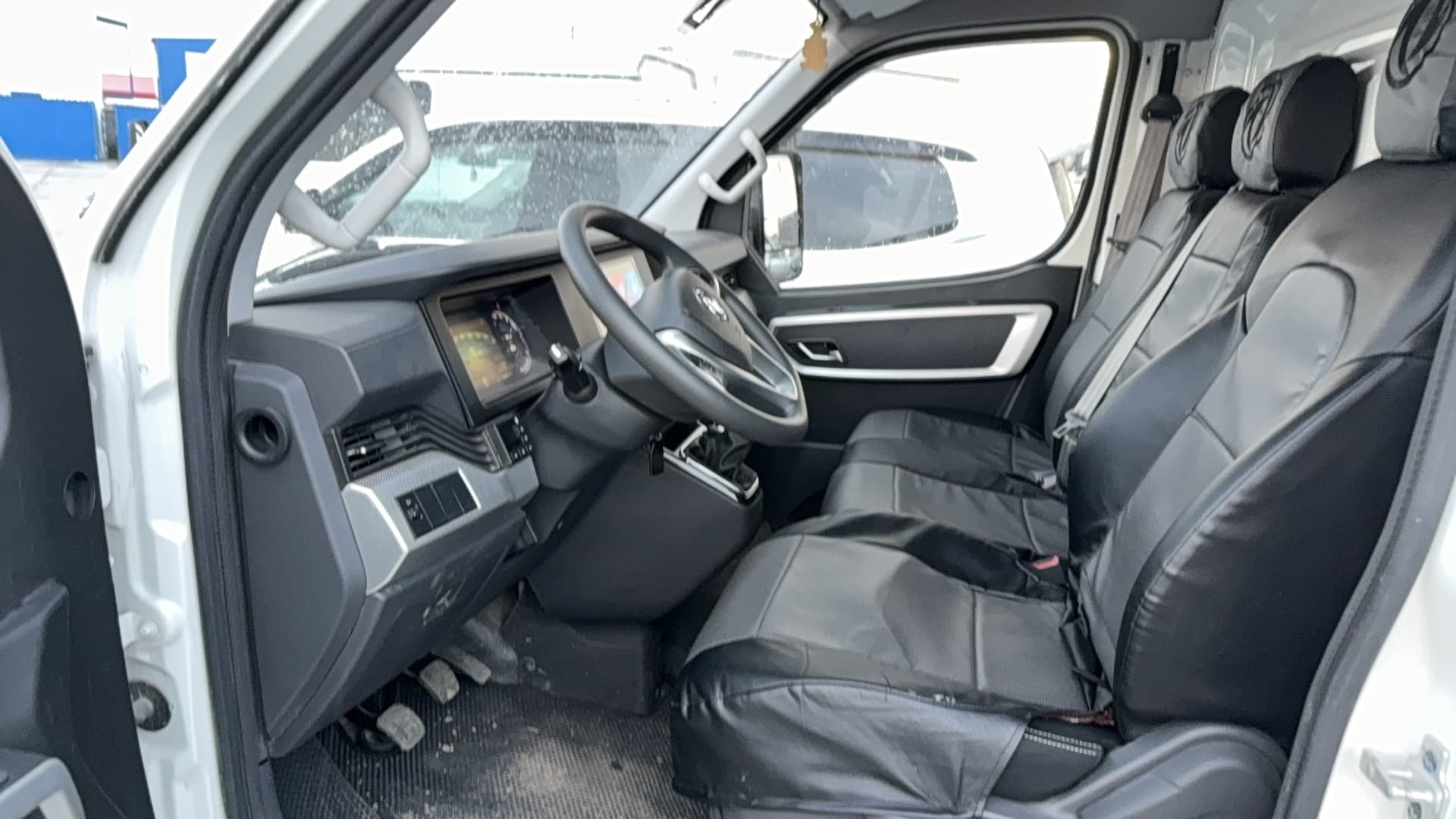 Dongfeng K33* Цельнометаллический - 6